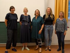 Gruppenbild mit der Leitung der KSES und der Vizepräsidentin der KHSB