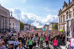 Soziale-Teilhabe-Demonstration