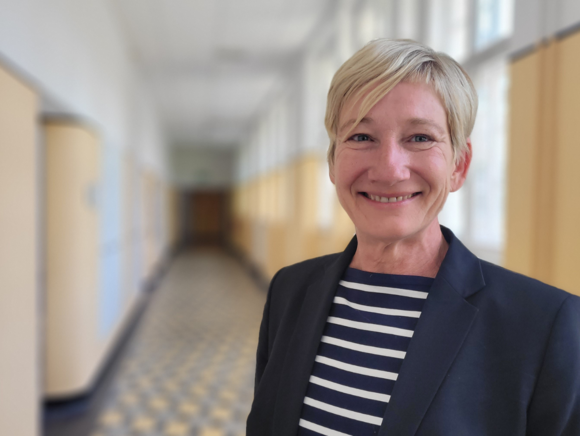 Prof. Dr. Katja Robinson