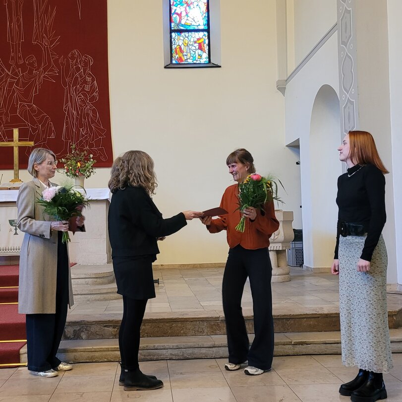 Verleihung des Antoniuspreis auf der Graduiertenfeier der KHSB 2025